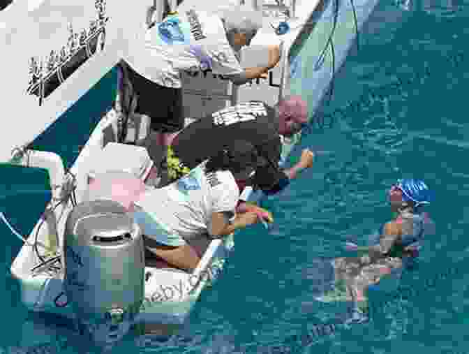 Diana Nyad Finishing Her Swim Across The Atlantic Ocean Find A Way Diana Nyad