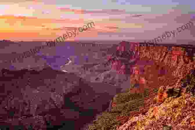 Panoramic View Of The Grand Canyon At Sunset DK Eyewitness Southwest USA And National Parks (Travel Guide)